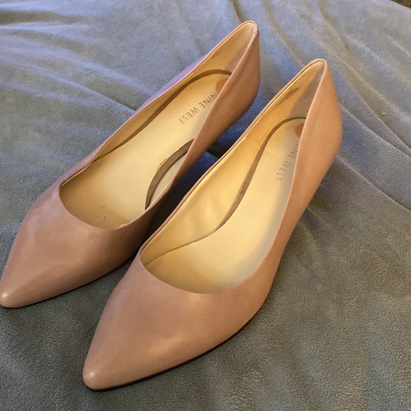NINE WEST heels - Picture 2 of 7